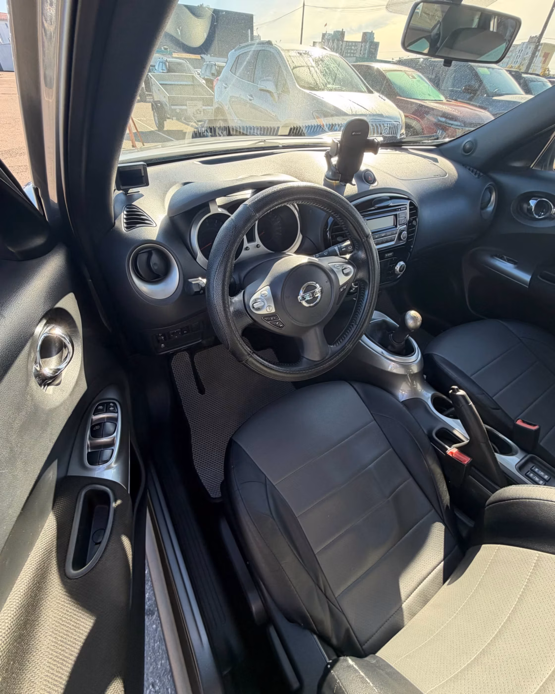 Nissan Juke фото 10