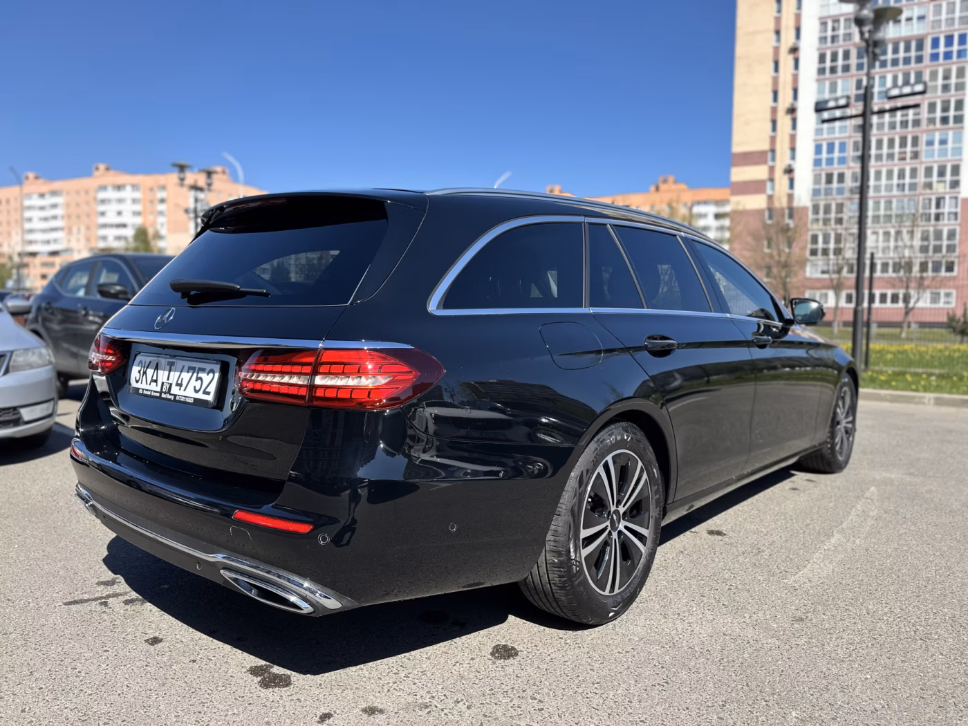Mercedes-Benz E-Класс фото 6