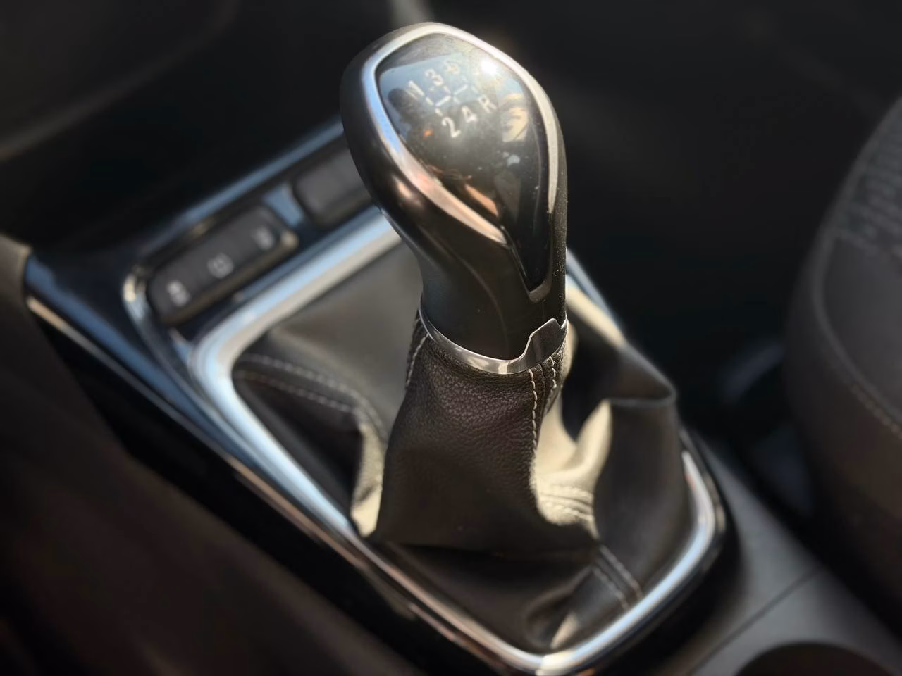 Opel Crossland X фото 14