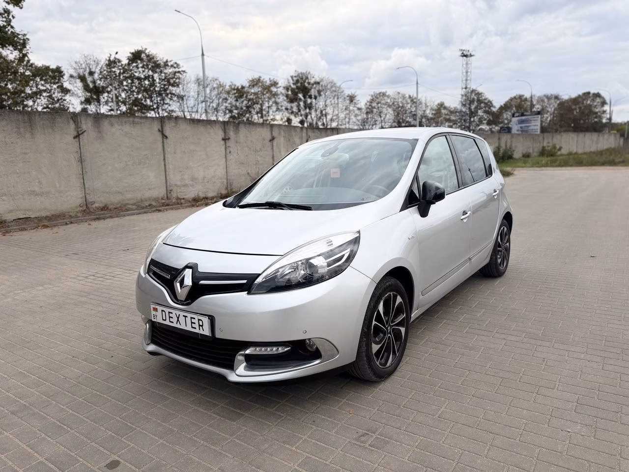 Renault Scenic фото 2