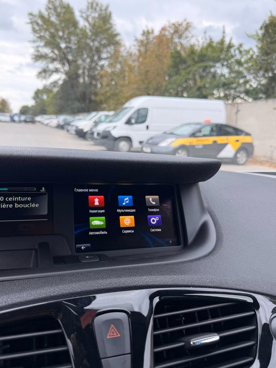 Renault Scenic фото 17