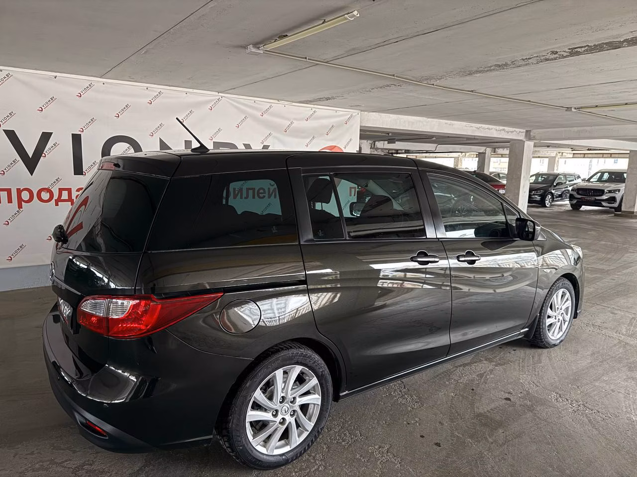 Mazda 5 фото 4