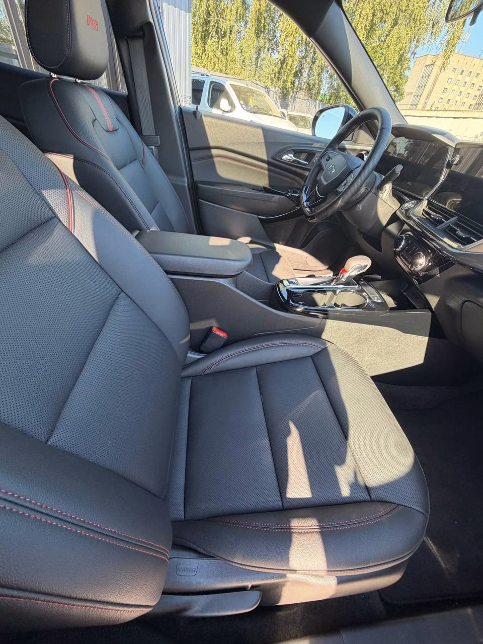 Chevrolet Trax фото 12