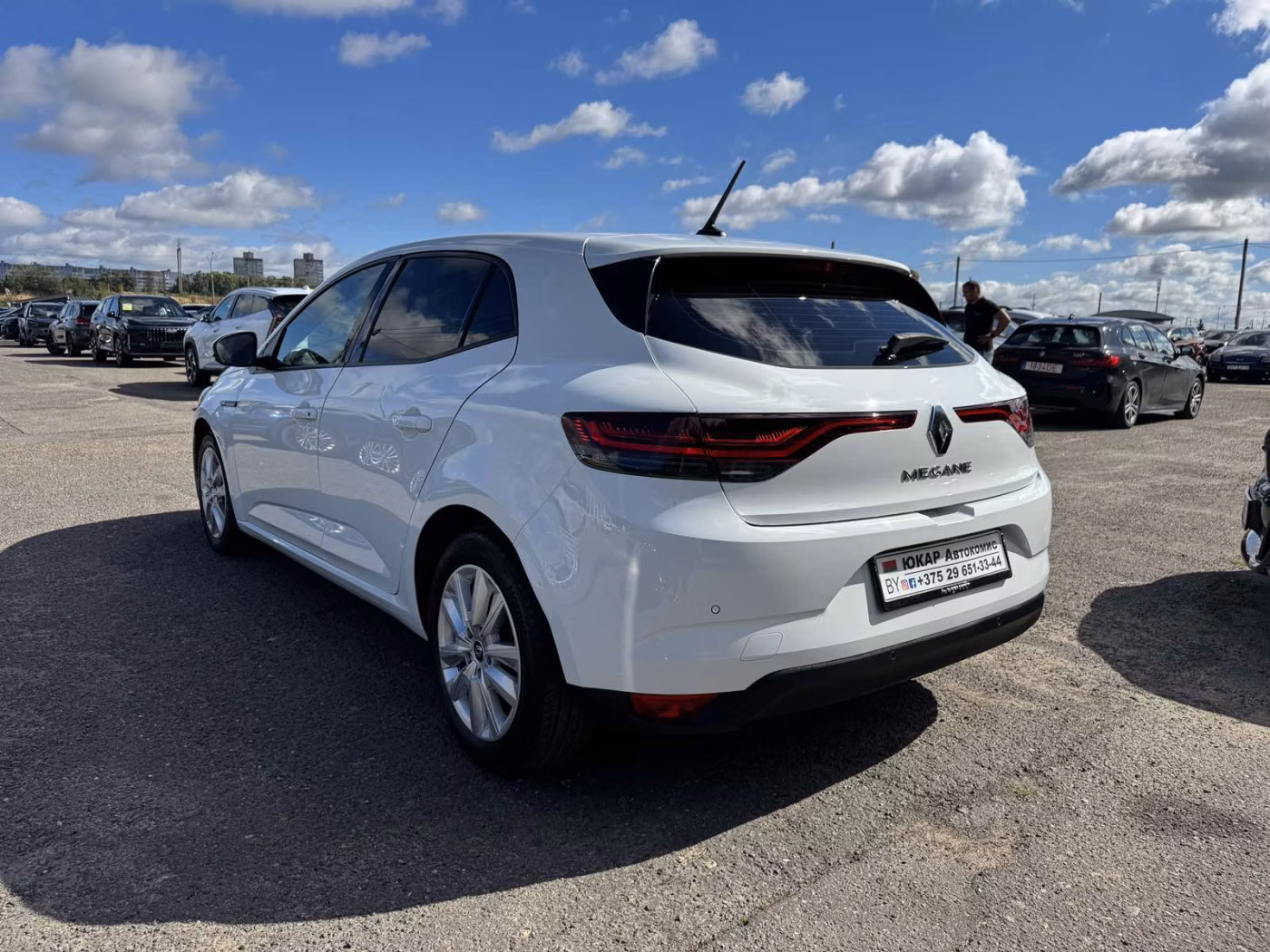 Renault Megane фото 7