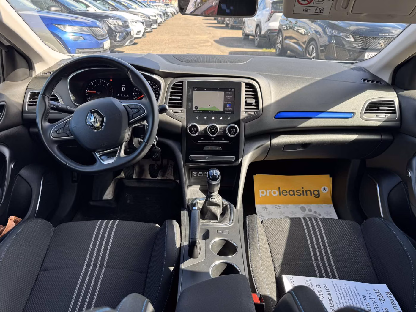 Renault Megane фото 11