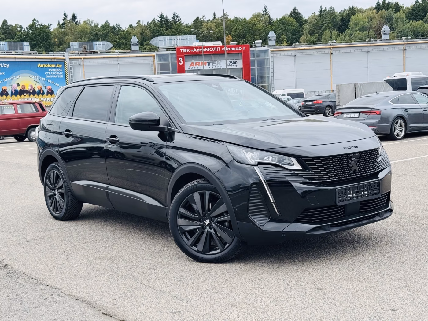 Peugeot 5008 фото 3