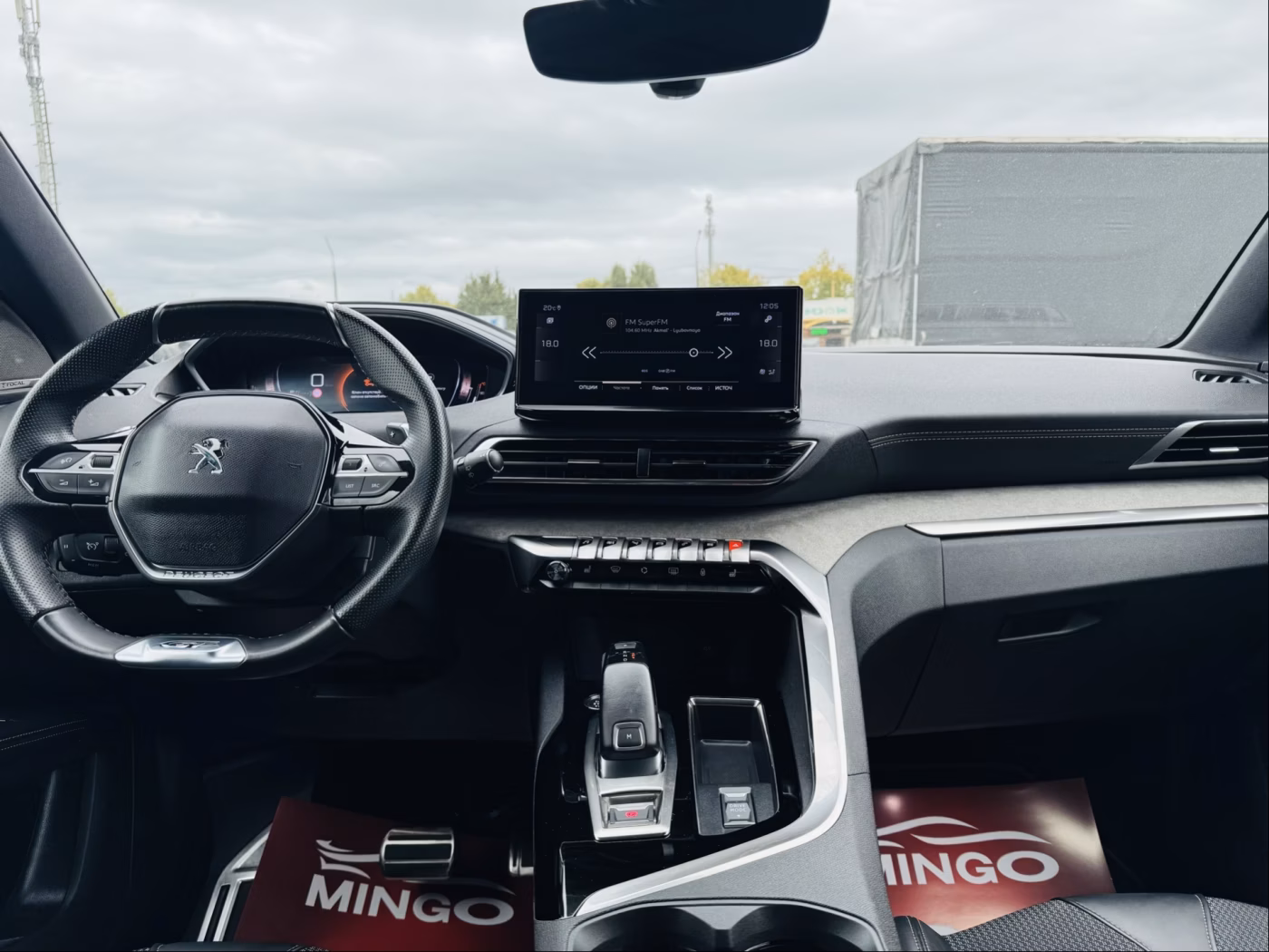 Peugeot 5008 фото 7
