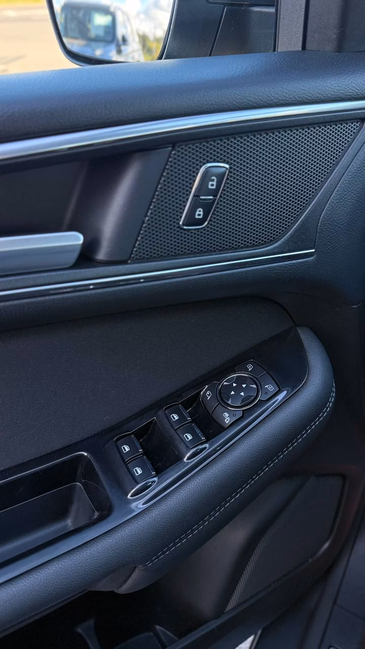 Ford S-MAX фото 20