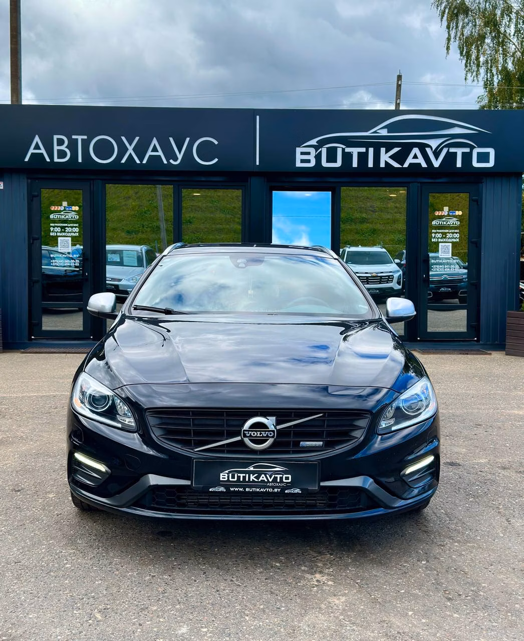 Volvo V60 фото 2