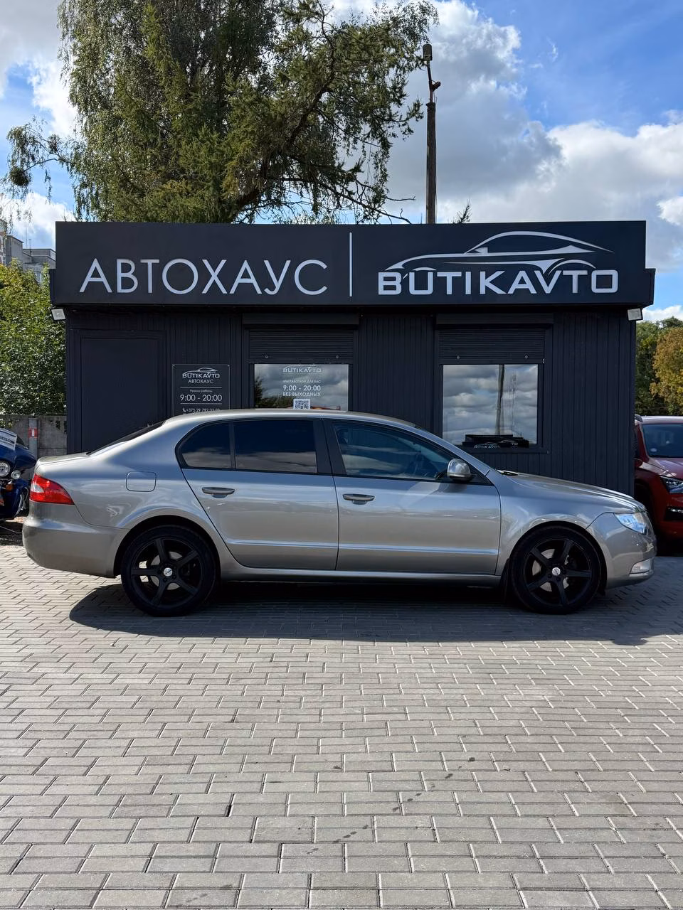 Skoda Superb фото 8