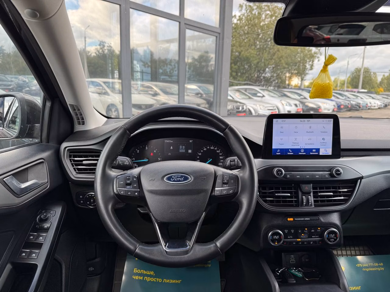 Ford Focus фото 10