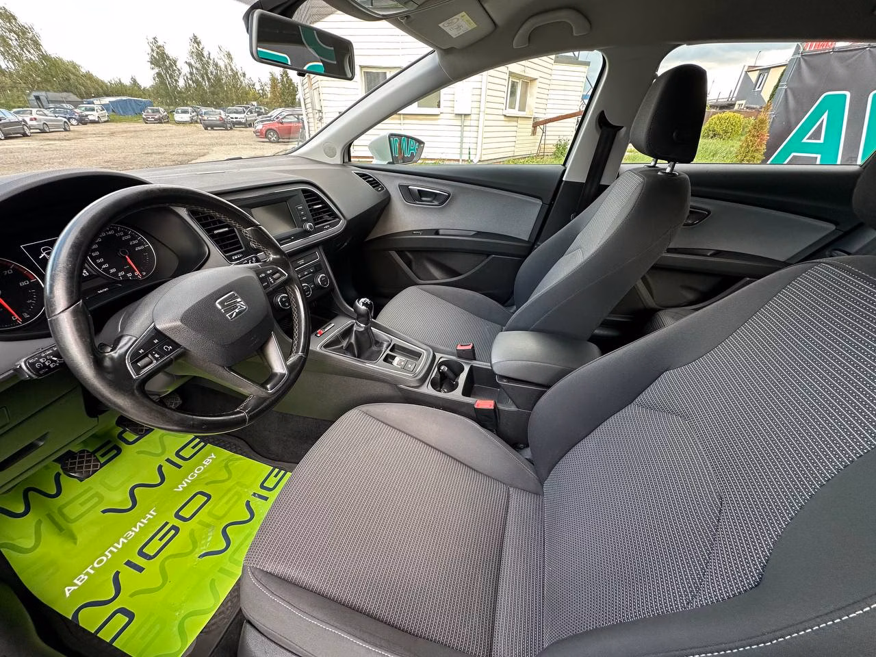 SEAT Leon фото 10