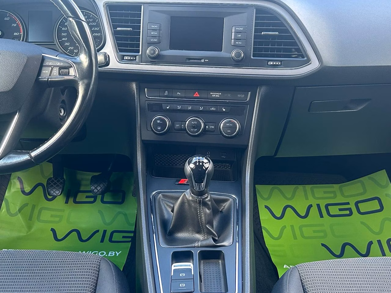 SEAT Leon фото 17