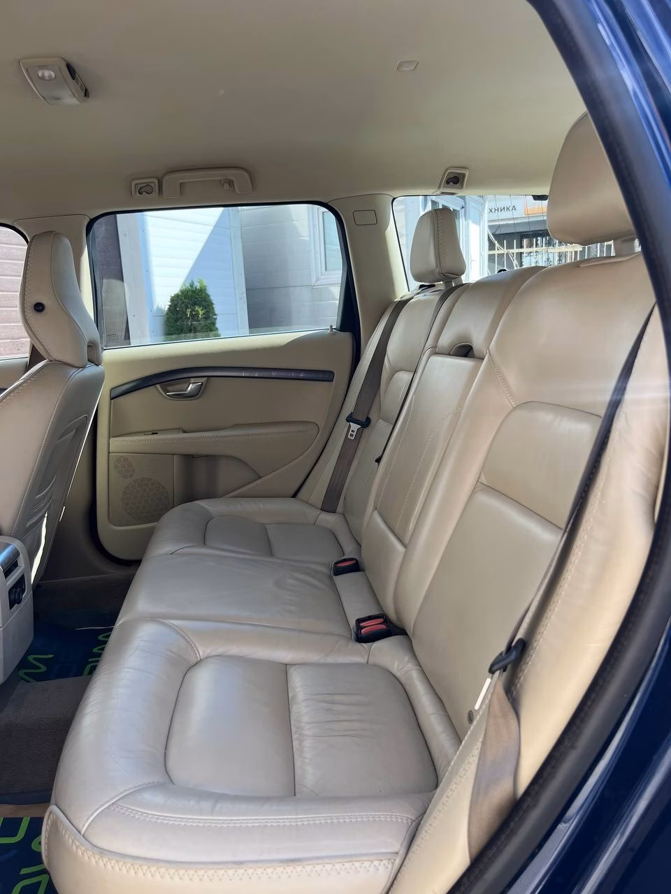 Volvo V70 фото 11