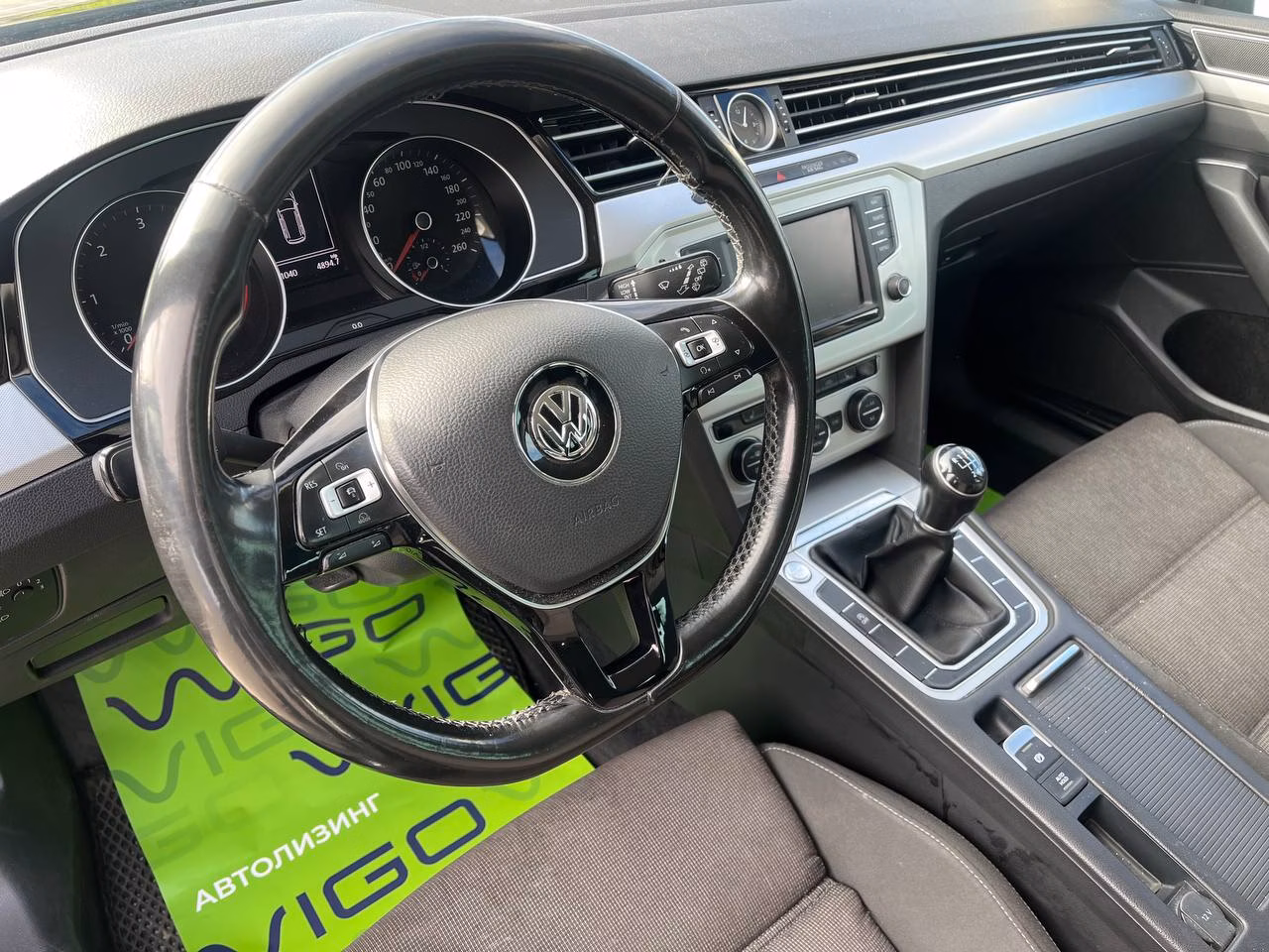 Volkswagen Passat фото 13