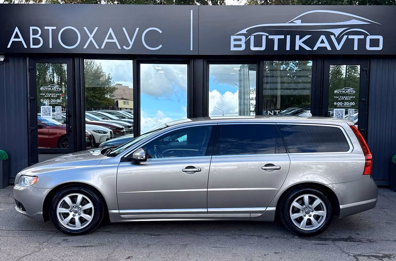 Volvo V70 фото 4