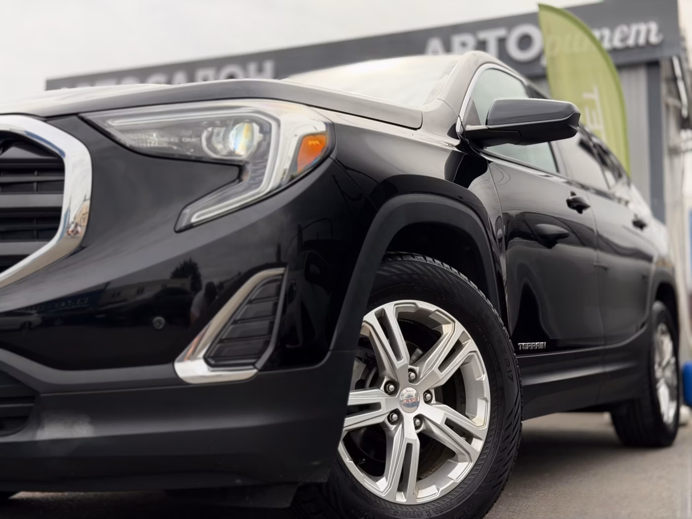 GMC Terrain фото 2