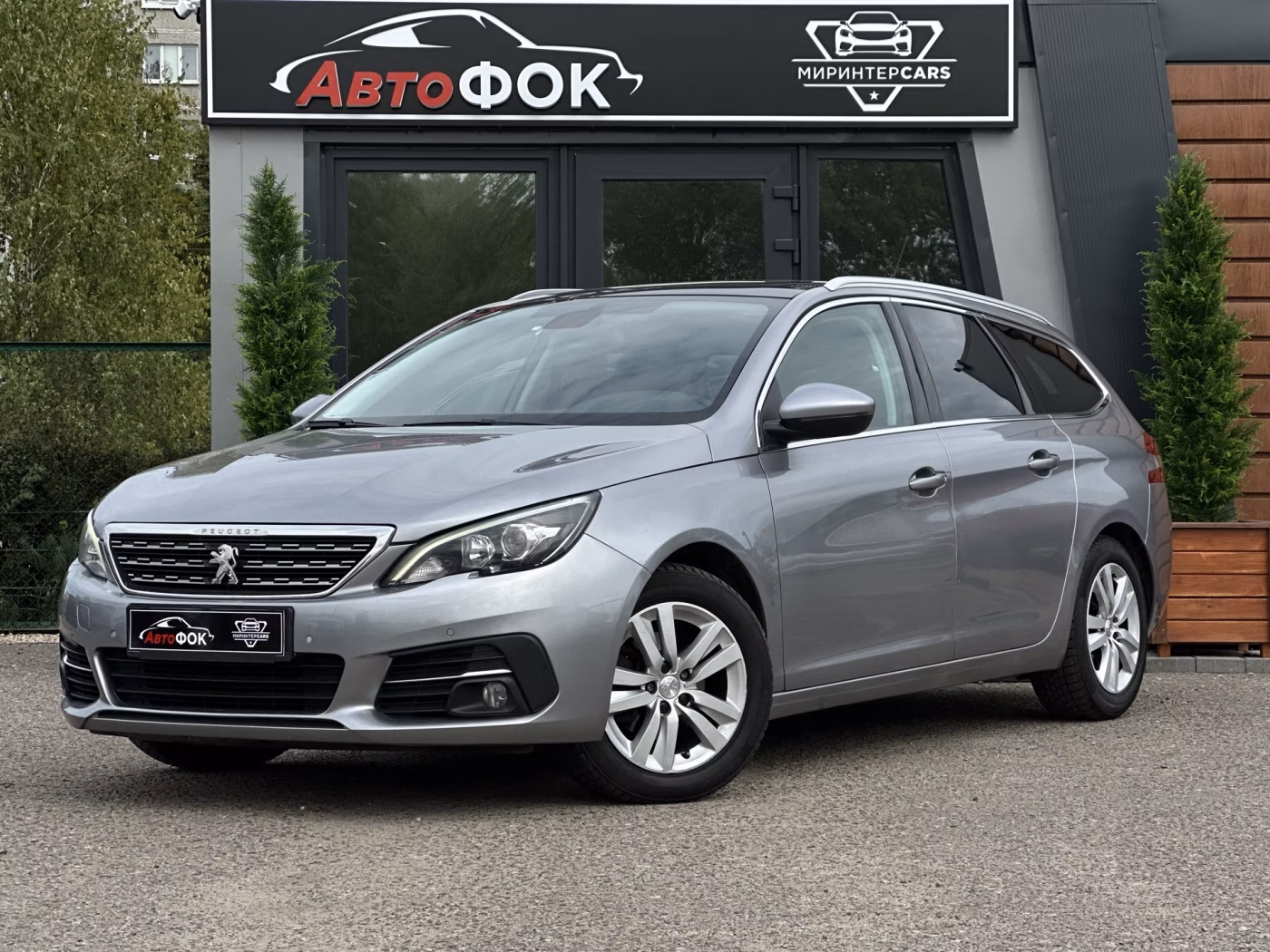 Peugeot 308 фото 7