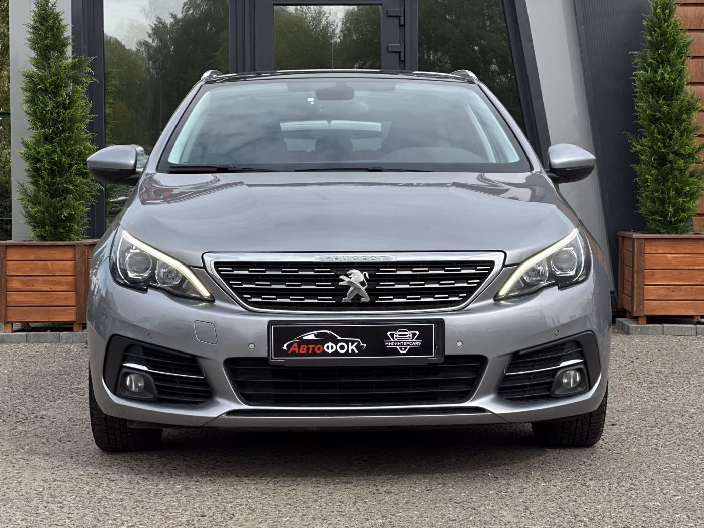 Peugeot 308 фото 8
