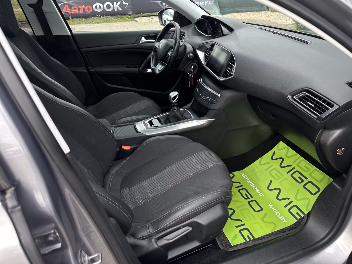 Peugeot 308 фото 13