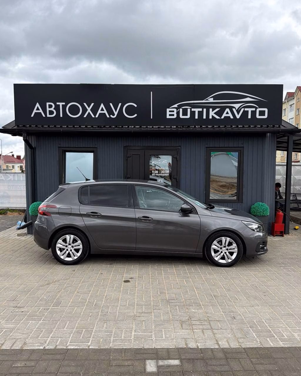Peugeot 308 фото 8