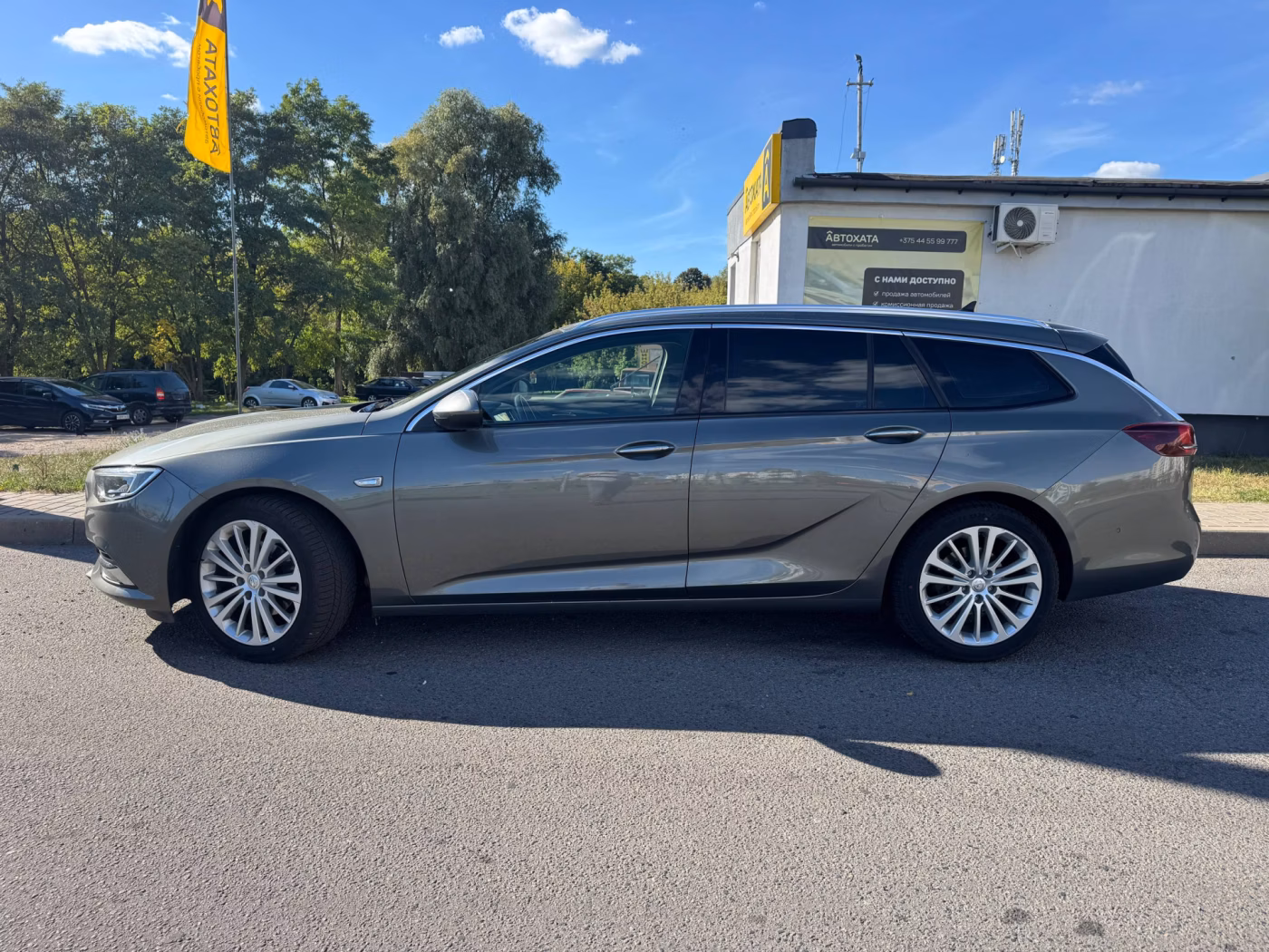 Opel Insignia фото 8