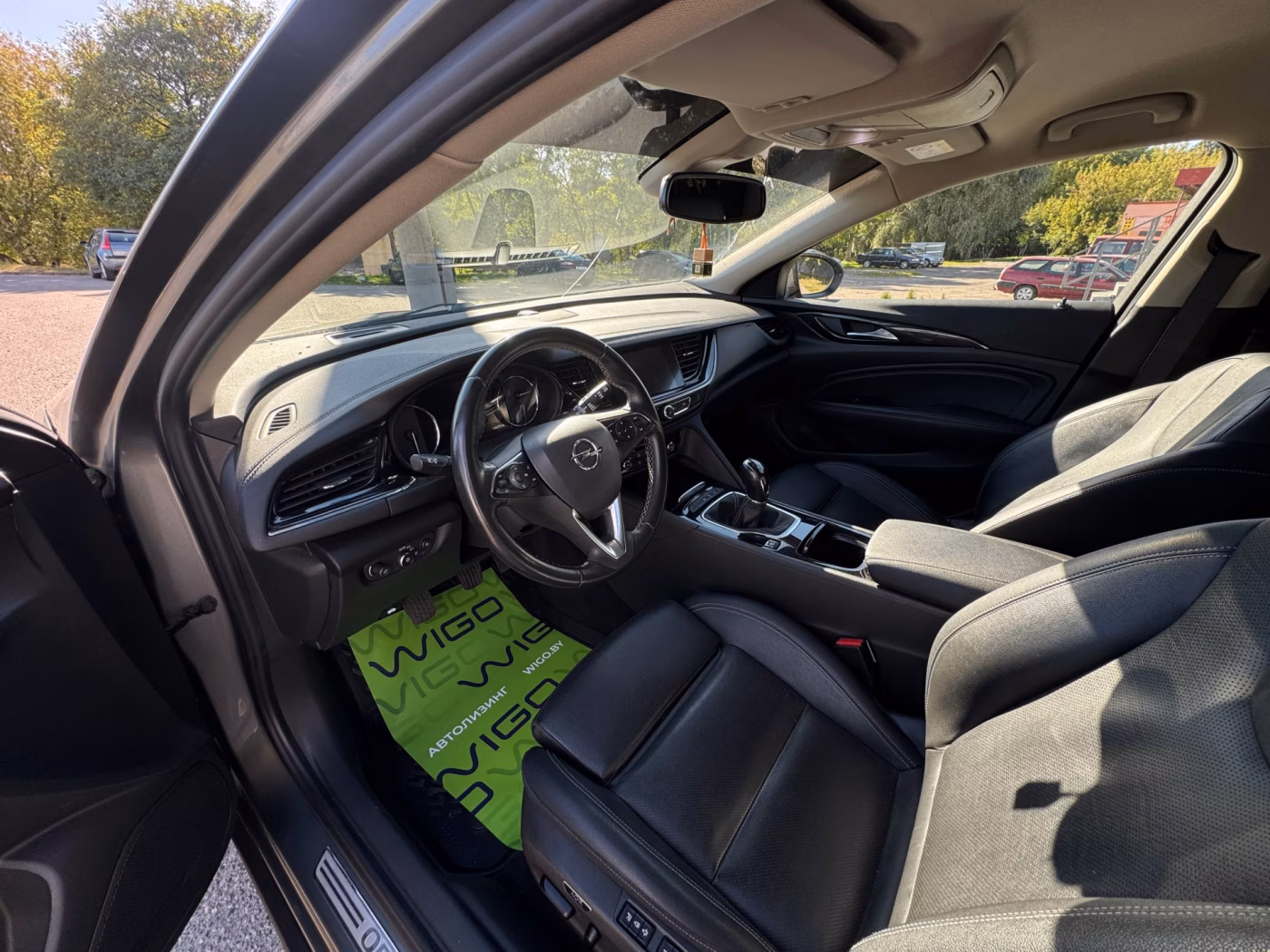 Opel Insignia фото 9