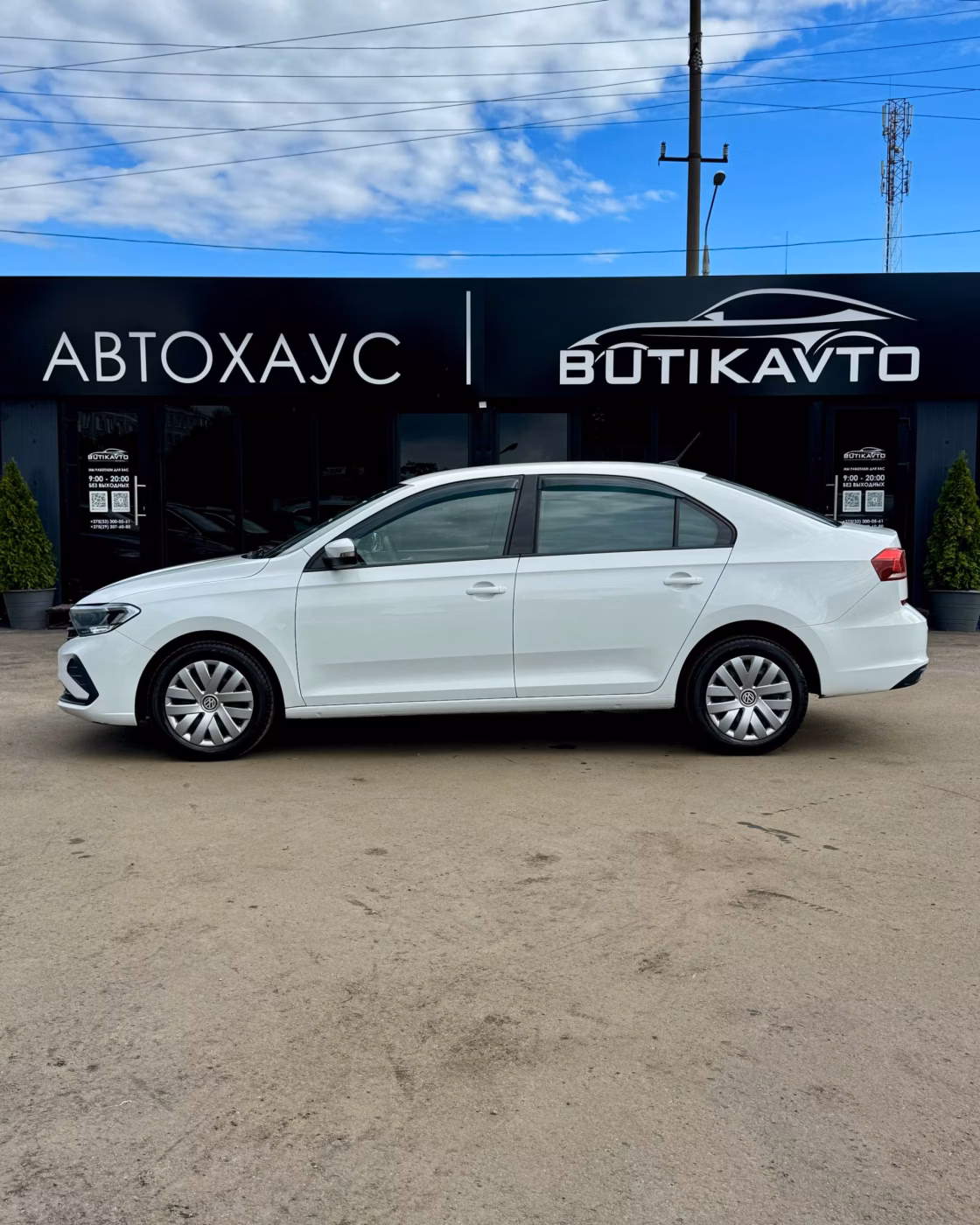 Volkswagen Polo Sedan фото 8