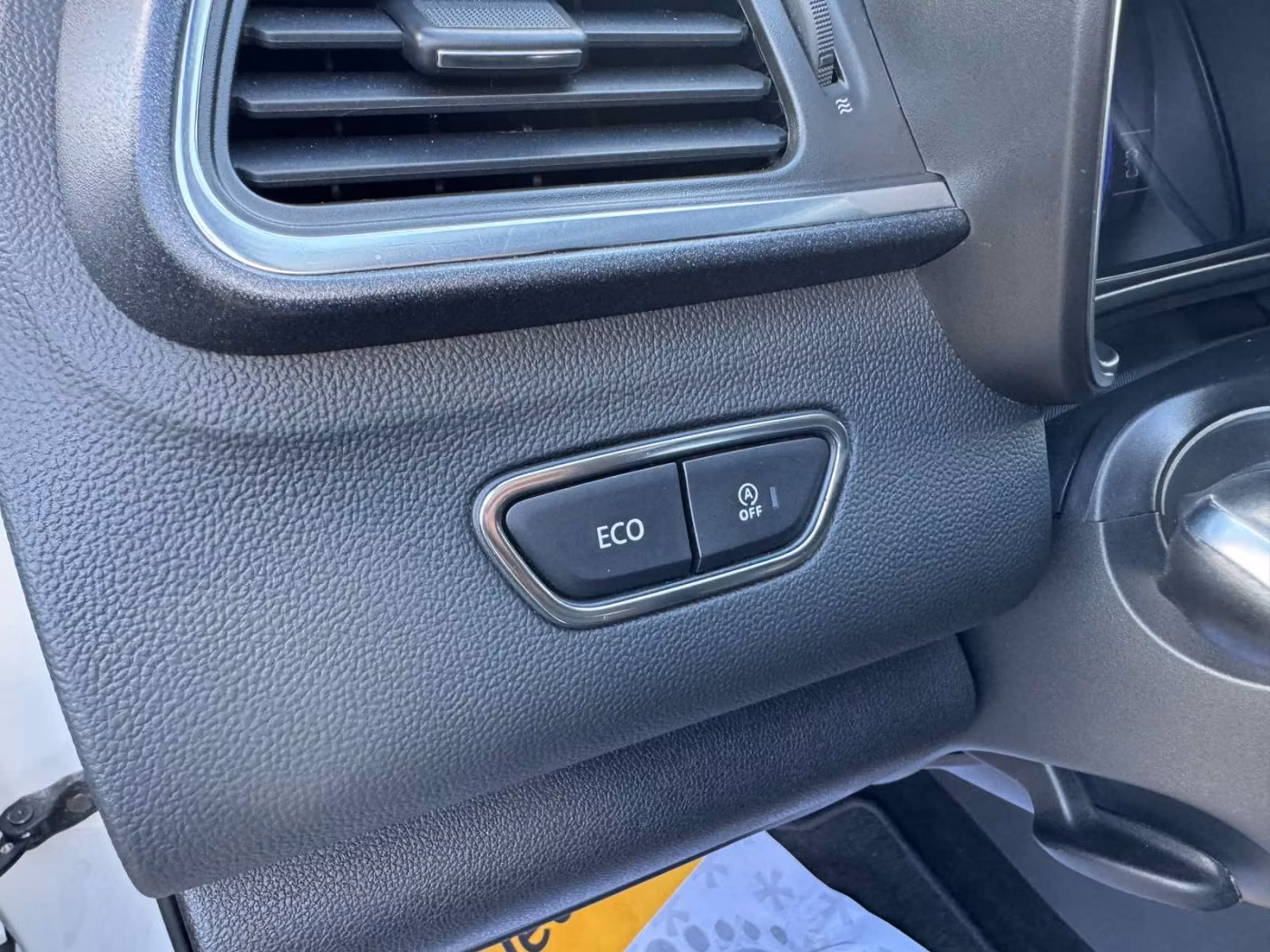 Renault Kadjar фото 19