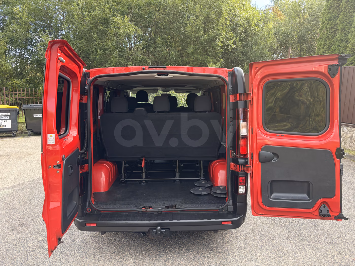 Opel Vivaro фото 5