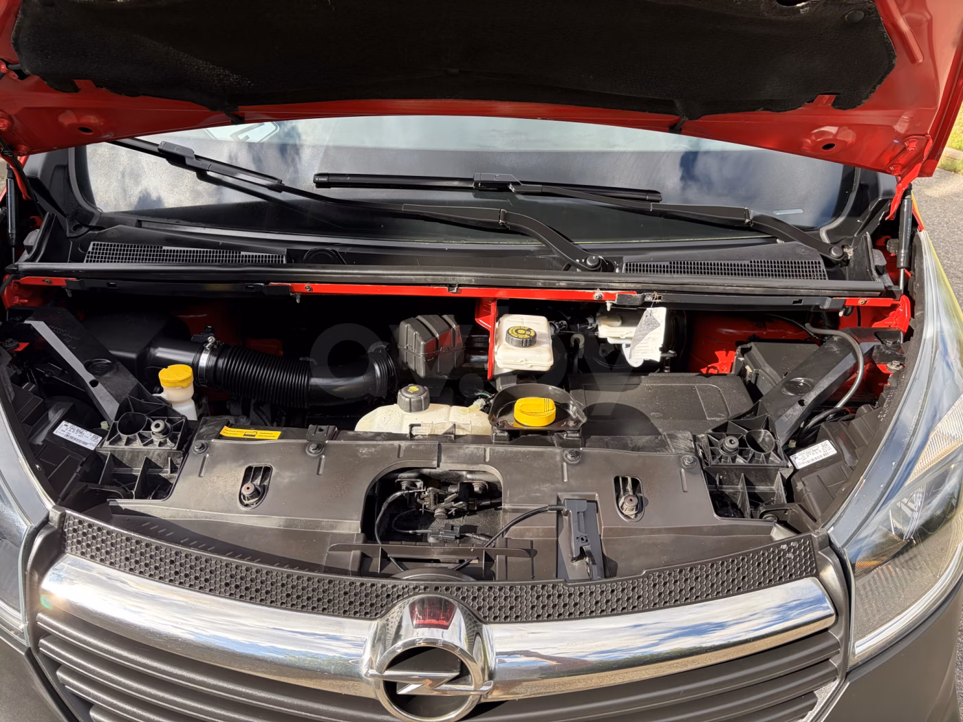 Opel Vivaro фото 11