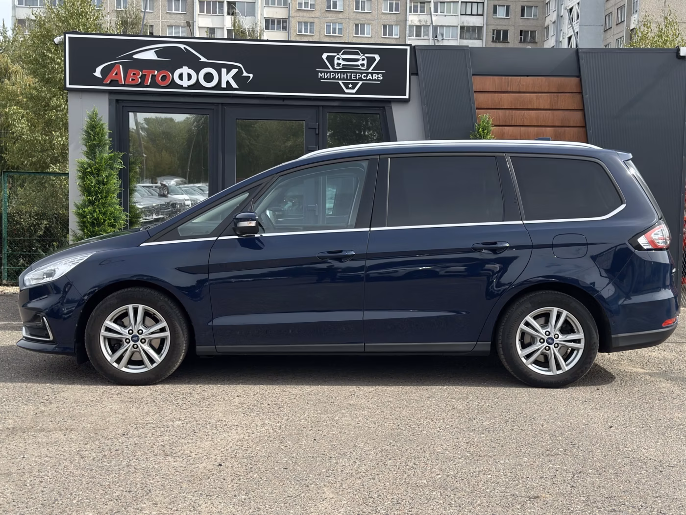Ford Galaxy фото 6