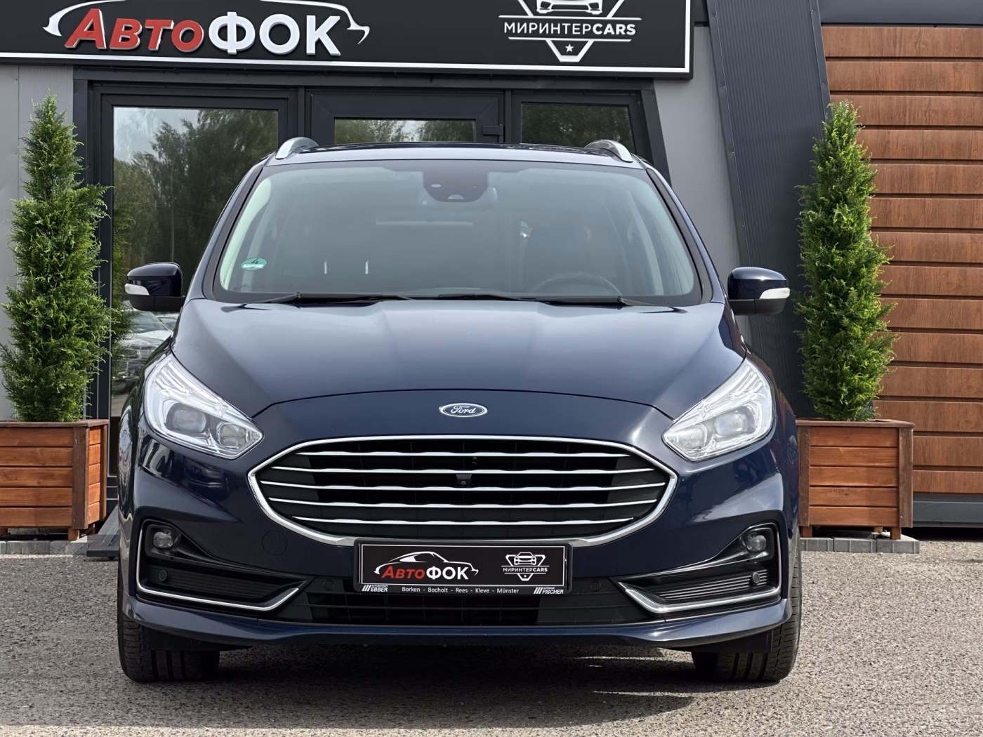 Ford Galaxy фото 7