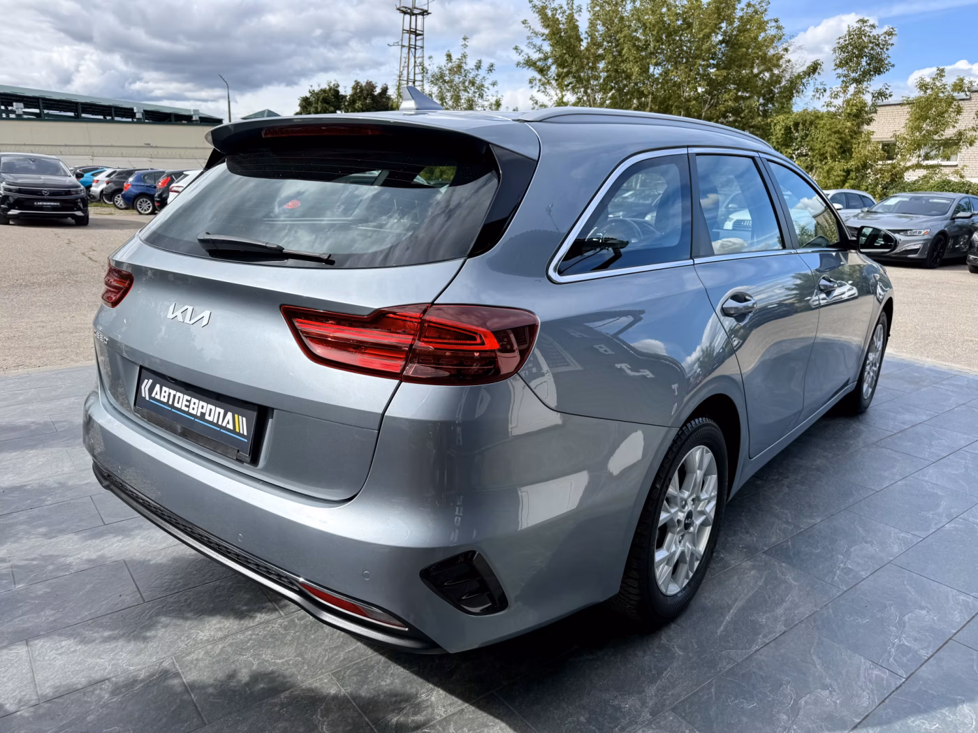 Kia Cee'd фото 5