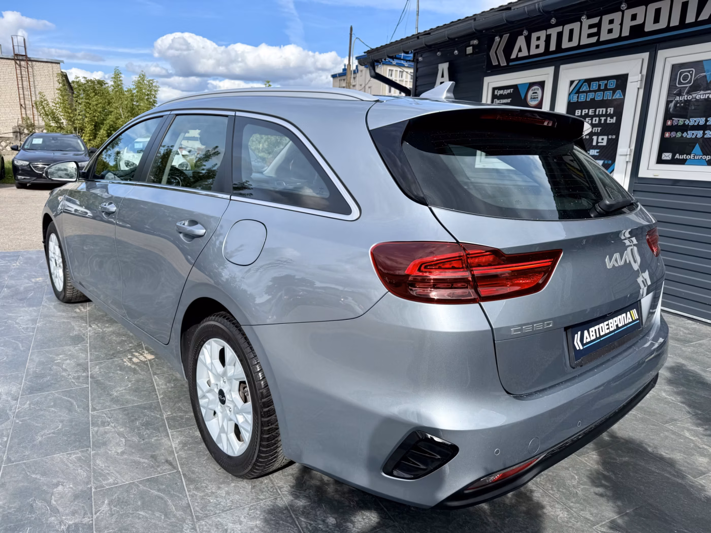 Kia Cee'd фото 7