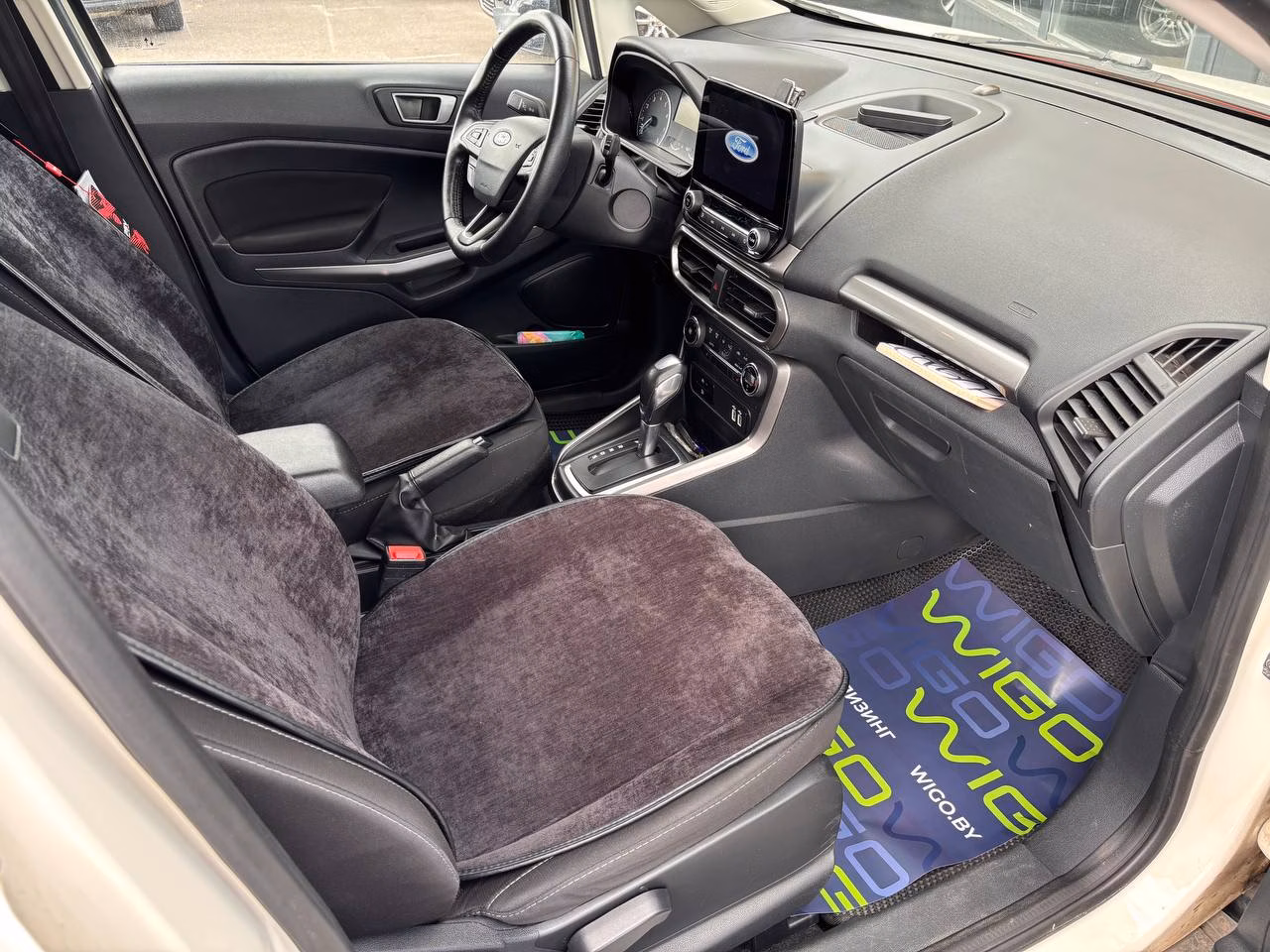 Ford EcoSport фото 9