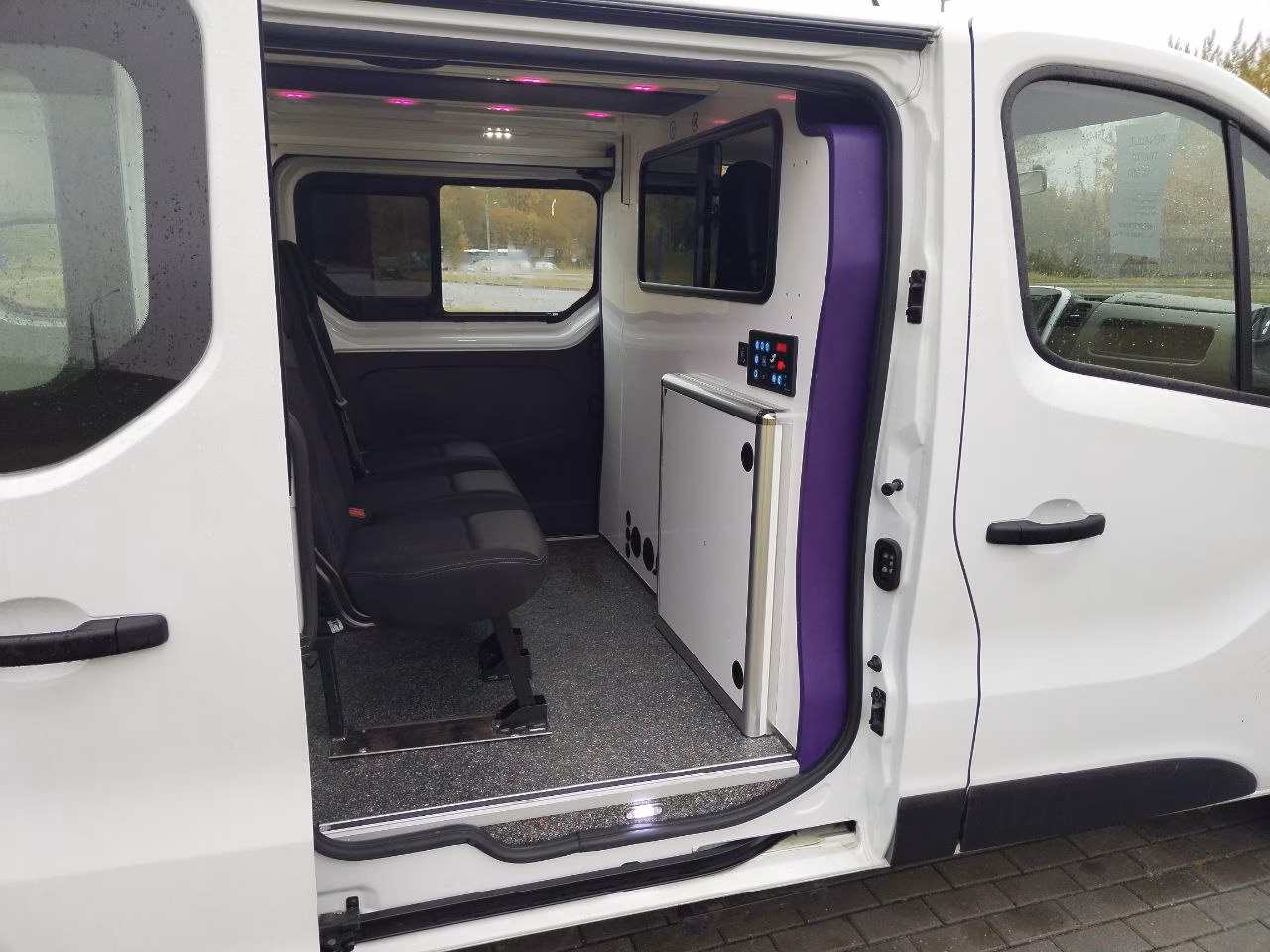 Renault Trafic фото 14