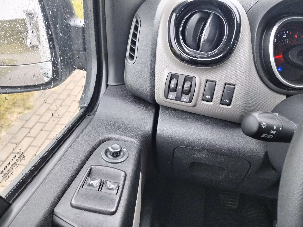 Renault Trafic фото 20