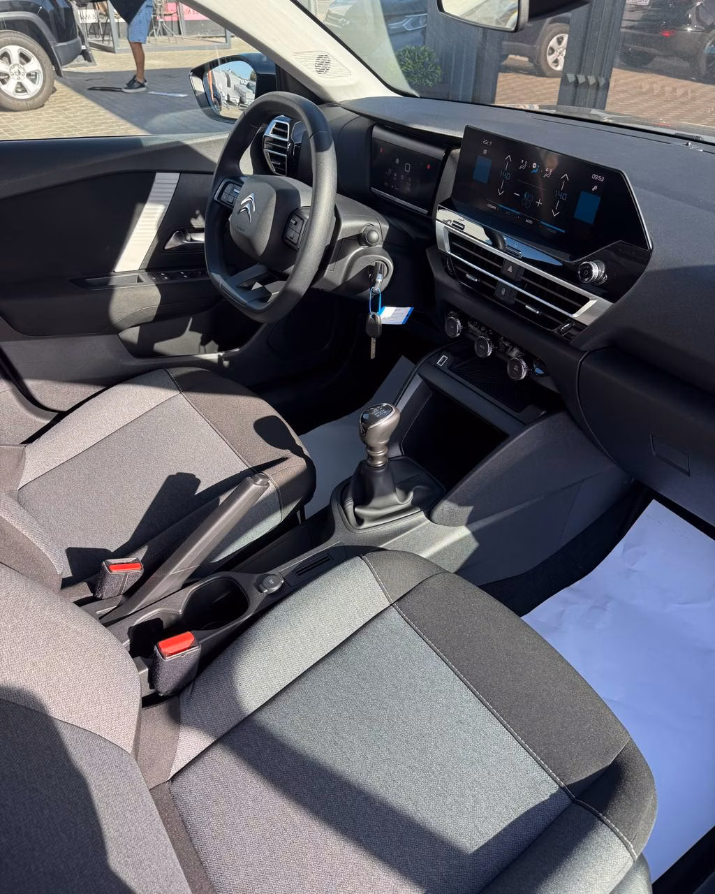 Citroen C4 фото 12