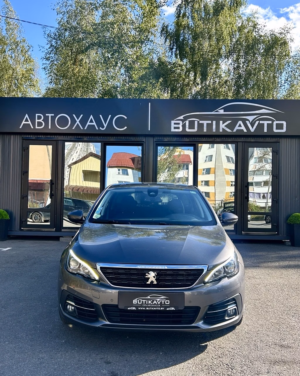 Peugeot 308 фото 2