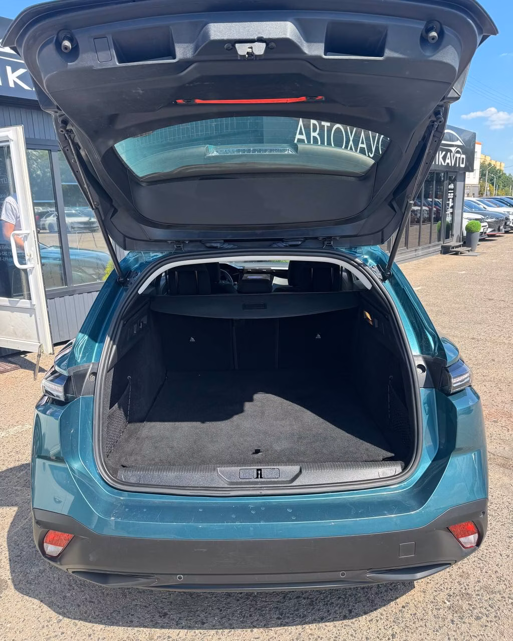 Peugeot 308 фото 12