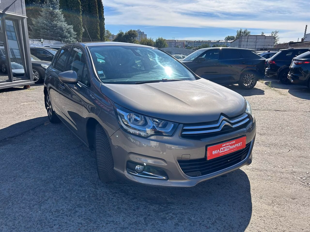 Citroen C4 фото 3