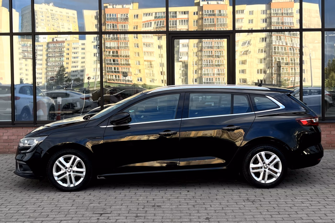 Renault Megane фото 5