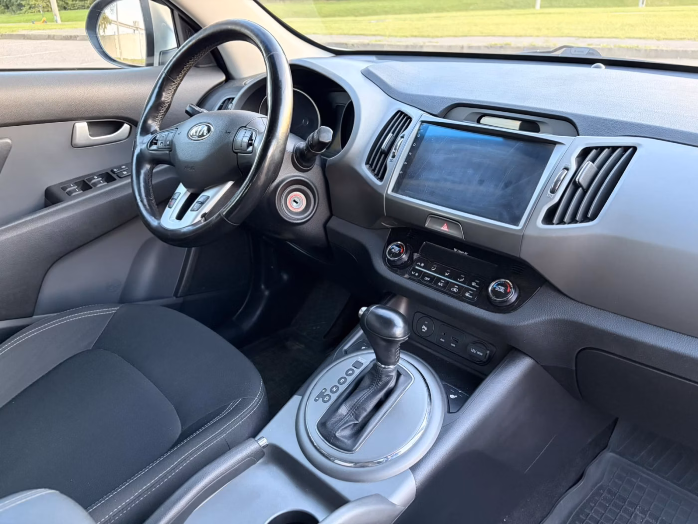 Kia Sportage фото 15