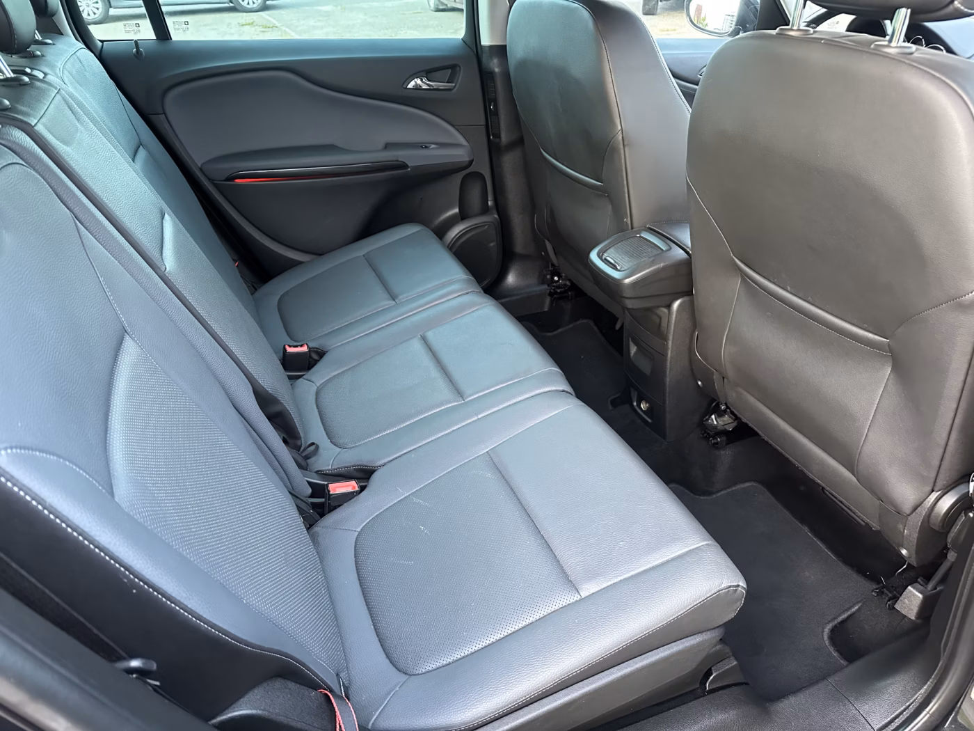 Opel Zafira фото 12