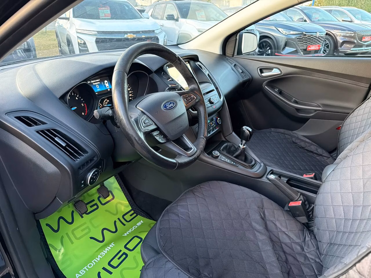 Ford Focus фото 9