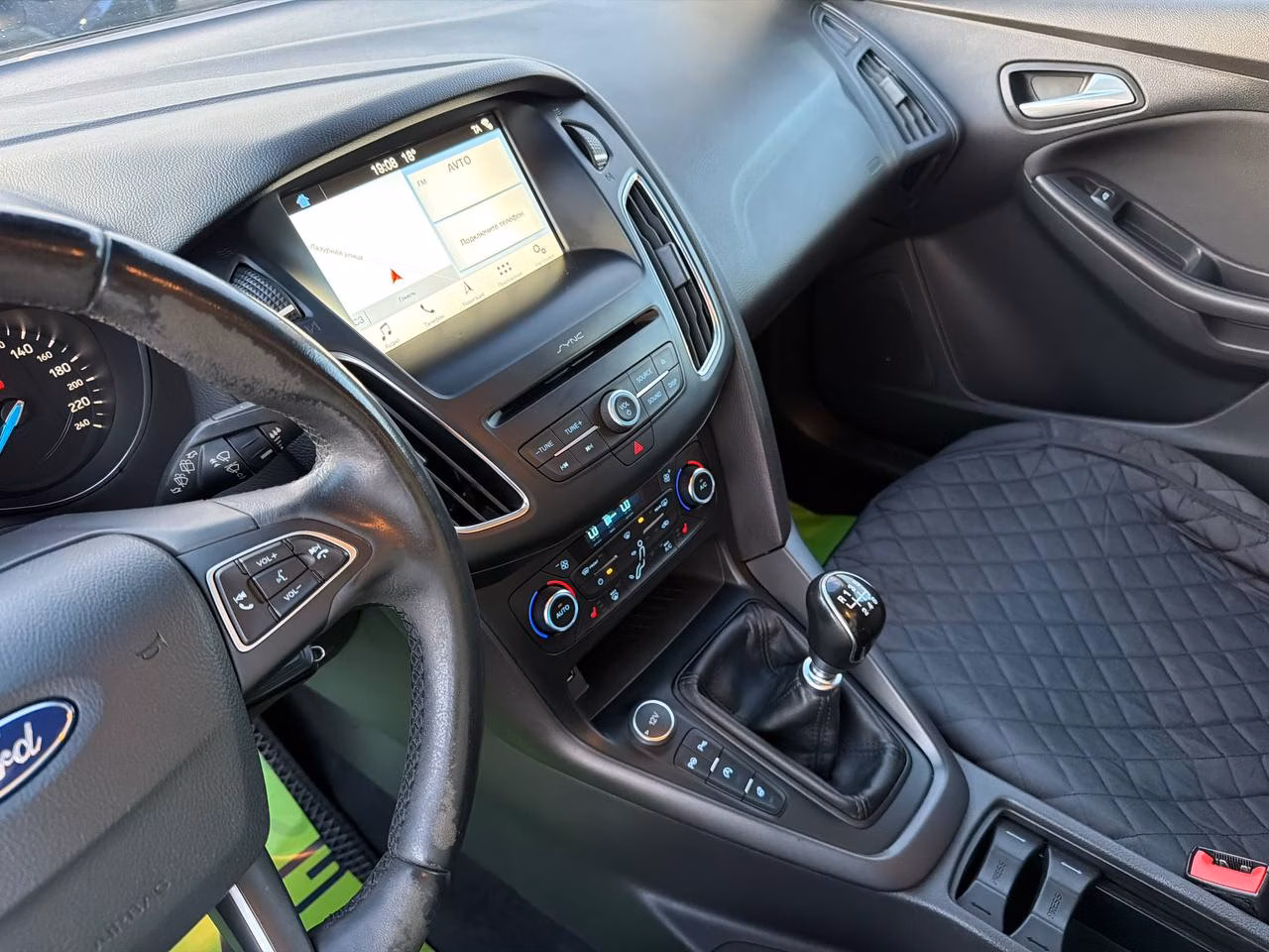 Ford Focus фото 13