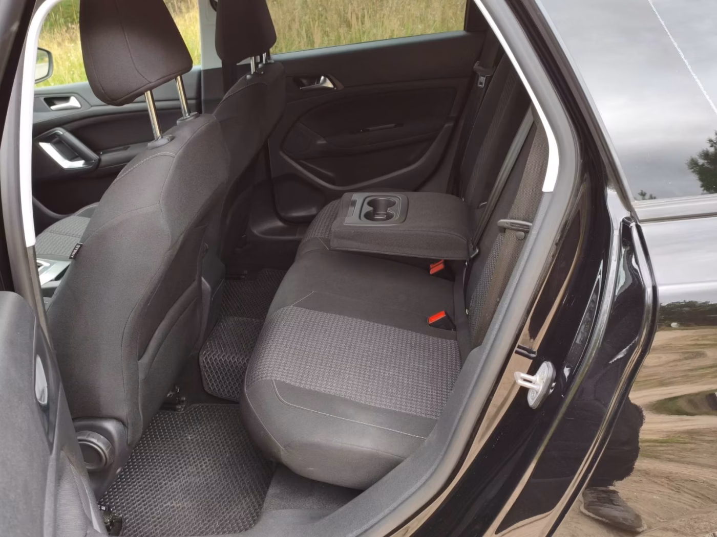 Peugeot 308 фото 10