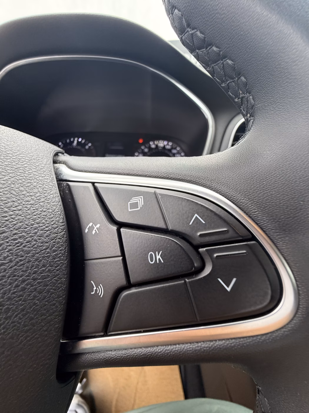Renault Megane фото 11