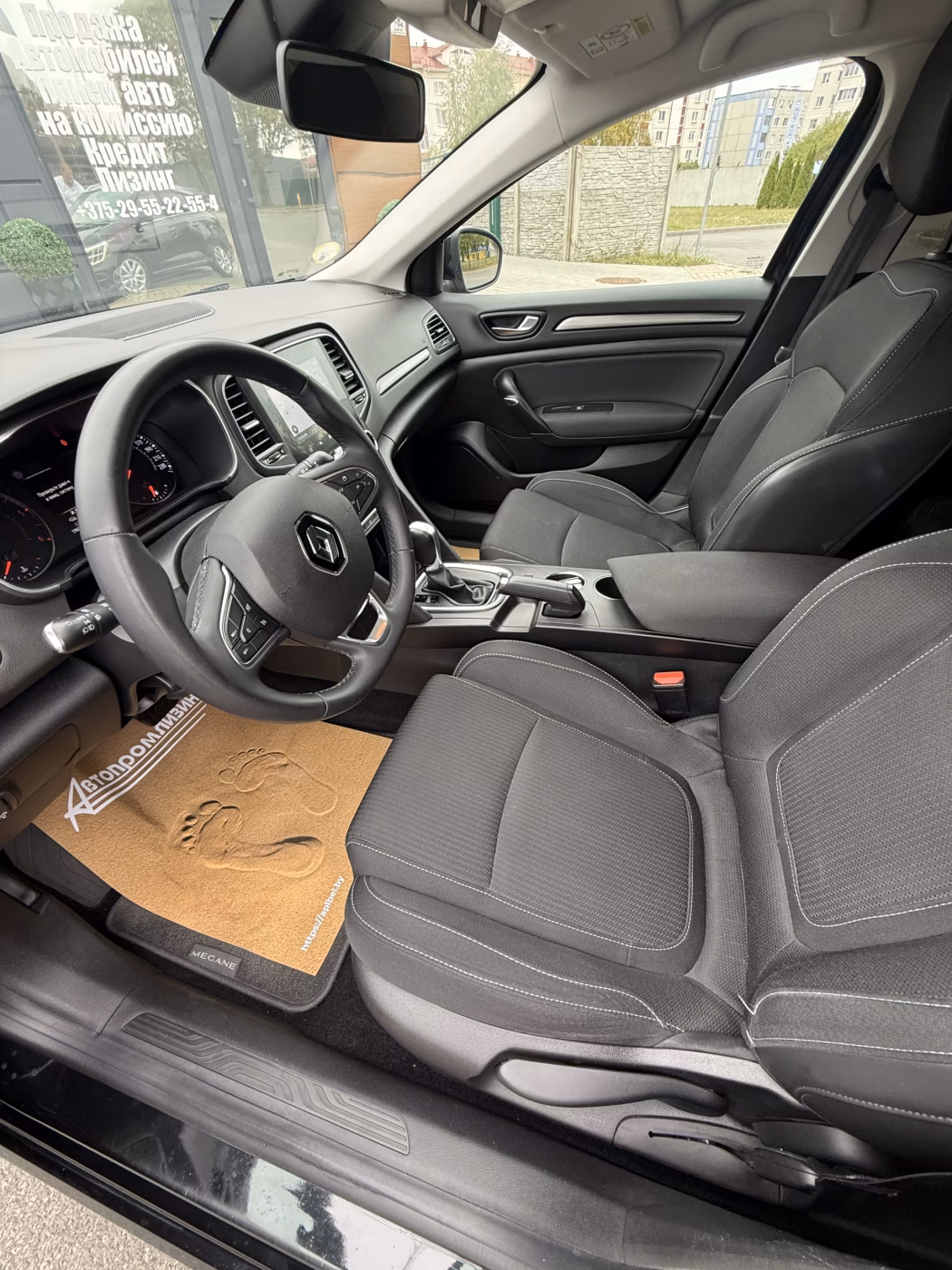 Renault Megane фото 19